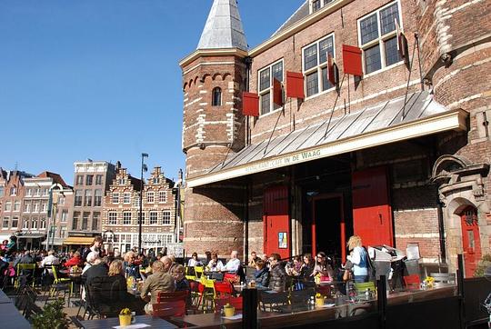 KHN: ‘Toeristenbelasting Amsterdam verhogen is gewoon graaien’