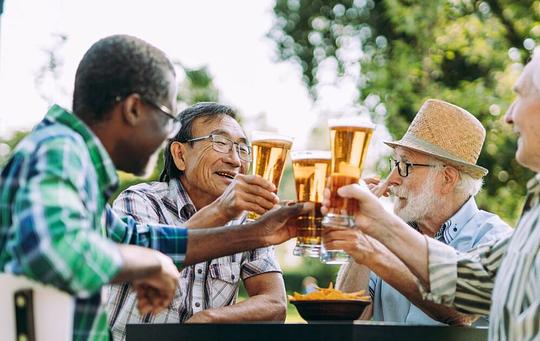 Nederlanders betalen nog niet hoofdprijs voor een biertje