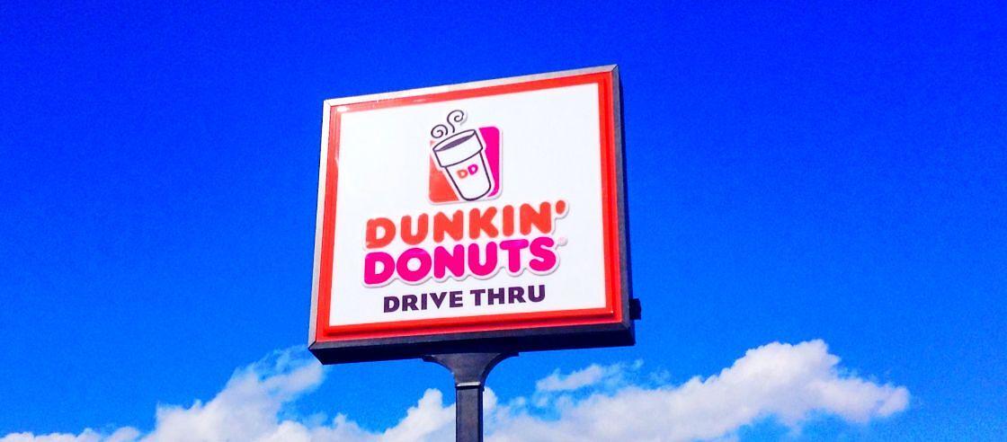 Eerste Dunkin’ drive-through opent langs A28 / Foto: 'Dunkin' Donuts' door JeeperMedia