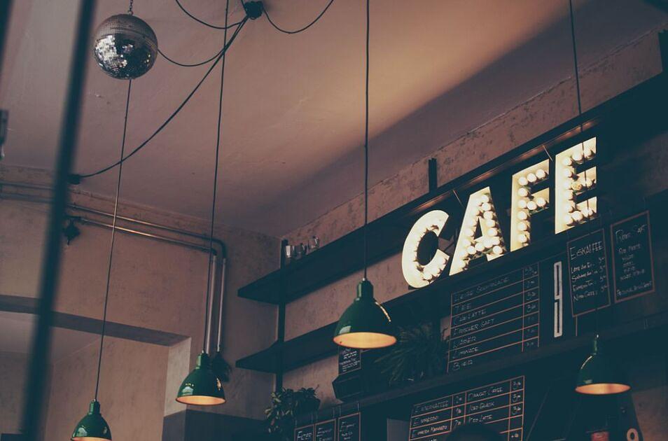 Cafés en snackbars binnen handbereik in bijna elke regio