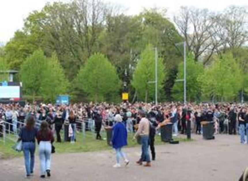 Bevrijdingsfestival Groningen sluit terrein: 'achter de wolken schijnt de zon'