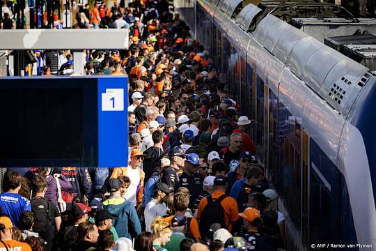 NS vervoert bijna 140.000 Formule 1-fans per trein