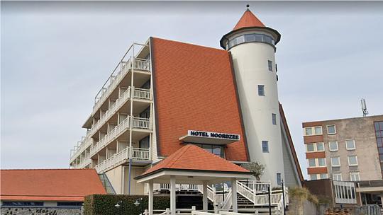 Twijfels bij gemeente over bouwplannen Hotel Noordzee in Cadzand-Bad / Foto: Google Maps https://goo.gl/maps/RvSUUskwQ7RBhEwU7