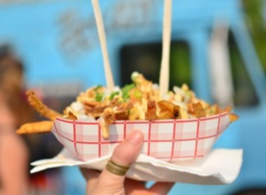 In binnenstad Tilburg opent vegan snackbar Mon-o Fastfood