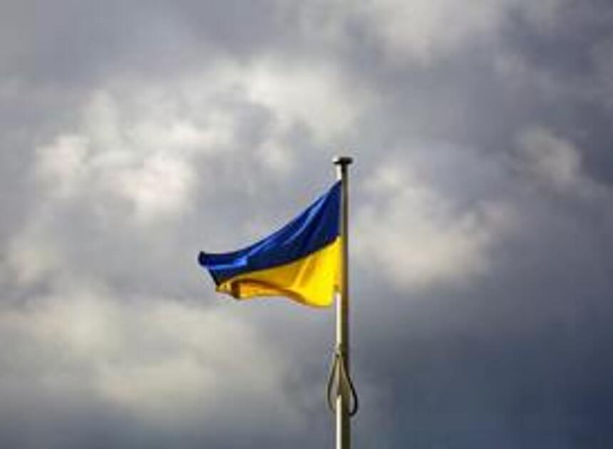 Voormalig Fletcher Hotel in Emmen blijft voorlopig opvangplek Oekraïners