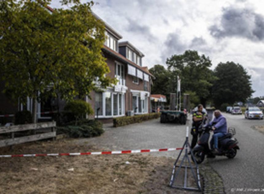 Mogelijk gaat gemeente Tubbergen 'asielhotel' in Albergen aanvechten