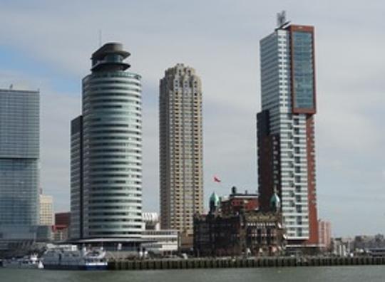 Hotel New York krijgt gezelschap van Hotel Chicago op Rotterdamse Wilhelminapier