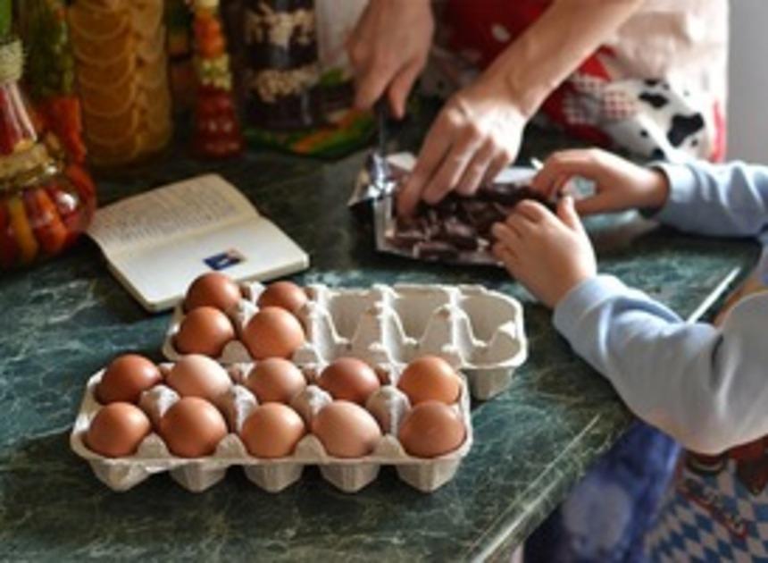 Prijs voor eieren fors hoger: ‘Perfecte storm van vogelgriep en duurder voer’