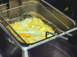 Na verwoestende brand krijgt cafetaria in Goirle opnieuw keurmerken